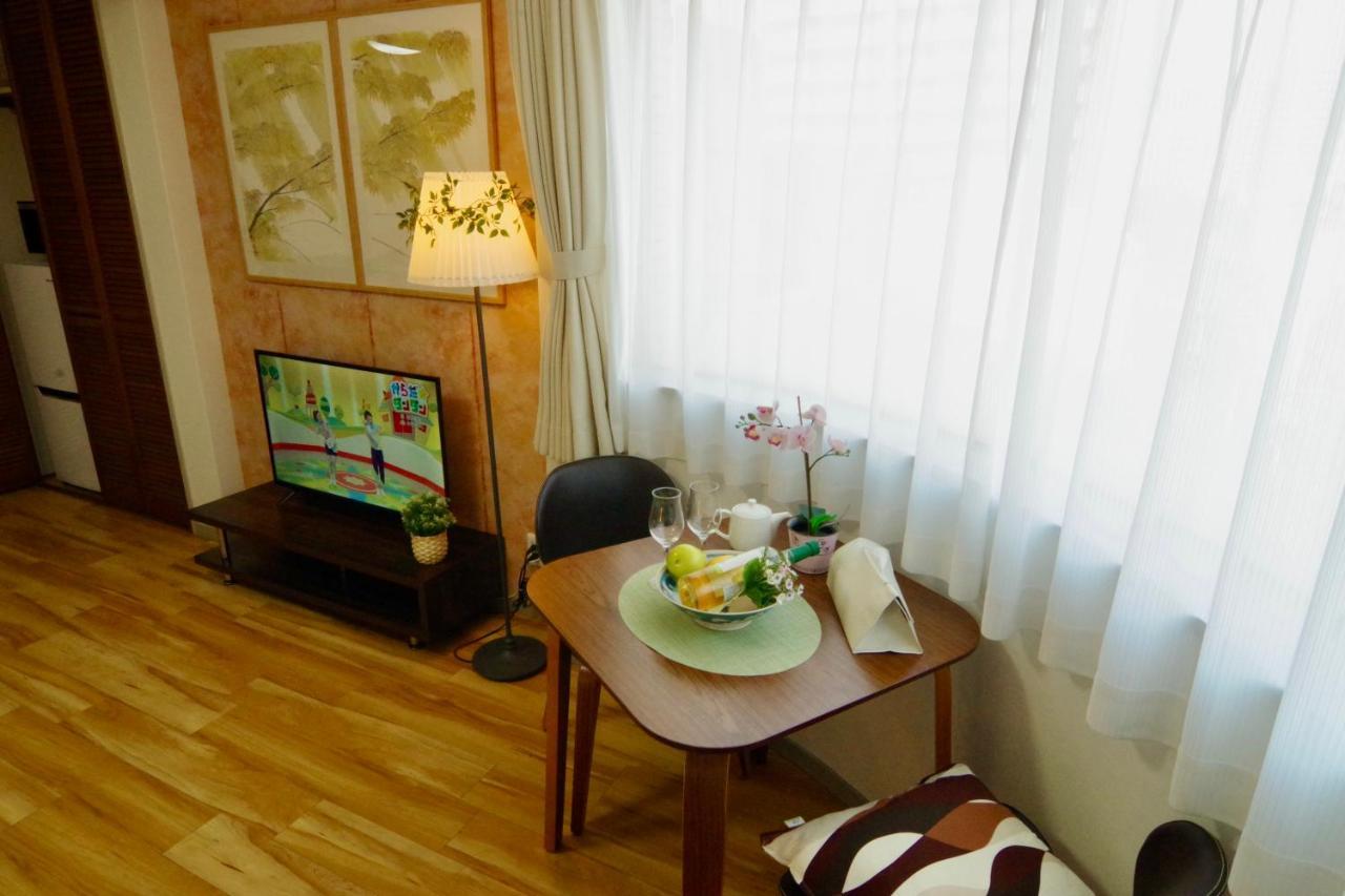 Nippombashi Art Hotel 602 Osaka Exterior photo